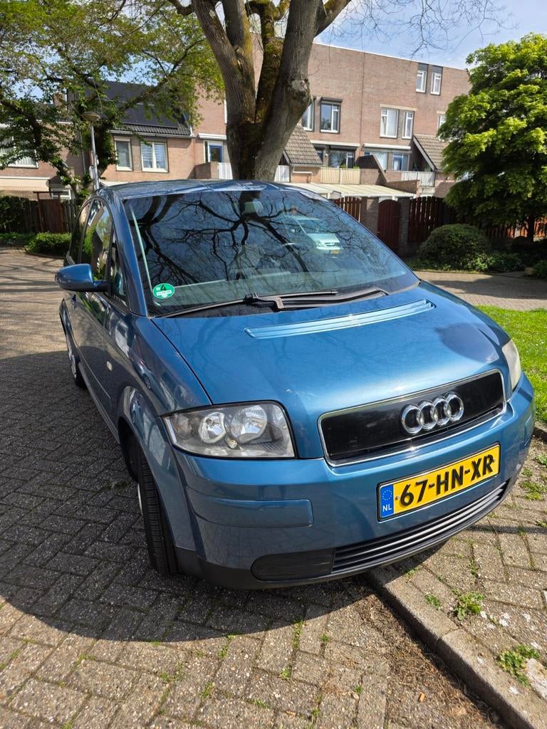 Audi A2 1.4 55KW 2001 Blauw, Auto's, Audi, Voorwielaandrijving, Stof, 74 pk, 31 €/maand