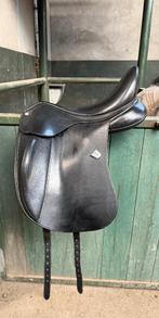 Bates dressuur zadel, Ophalen, Gebruikt, Dressuur