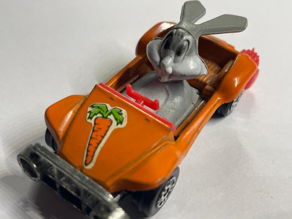 Corgi juniors Bugs Bunny Buggy en VW Hot Rod, Ophalen of Verzenden, Zo goed als nieuw, Auto