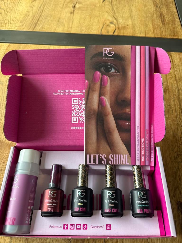 Gellak Bordeauxrood - Zo goed als nieuw, Ophalen of Verzenden, Zo goed als nieuw, Rood, Handen en Nagels