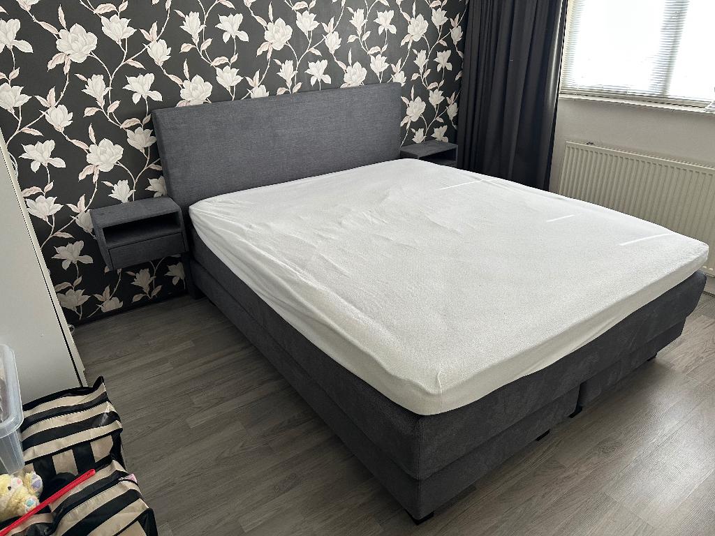 Swiss Sense Boxspring Hoge Kwaliteit Zo Goed Als Nieuw!, Huis en Inrichting, Slaapkamer | Boxsprings, Ophalen, Tweepersoons, Zo goed als nieuw
