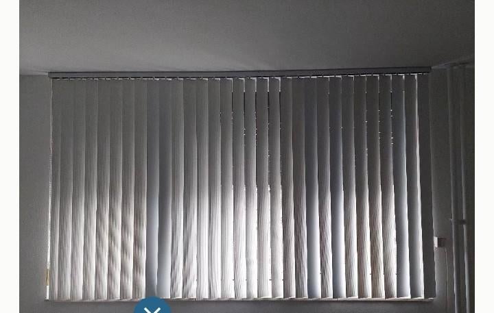 Lamellen met 5 lamellen rails, dus Compleet WIT, Huis en Inrichting, Stoffering | Gordijnen en Lamellen, Ophalen, Zo goed als nieuw