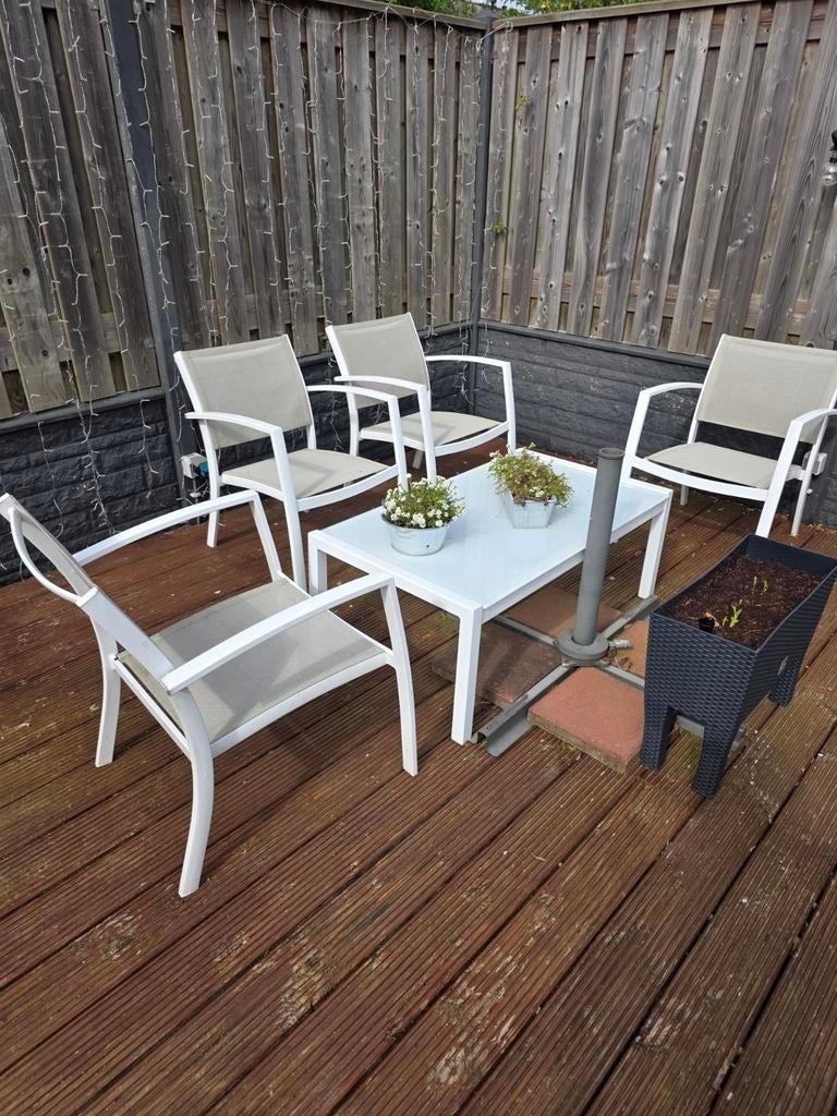 Witte tuinset/  lounge-set met stevige glazen tafel, Tuin en Terras, Tuinsets en Loungesets, Ophalen, 4 zitplaatsen, Gebruikt