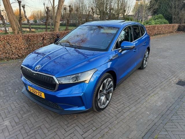 Skoda Enyaq iV 80 First Edition 77KWH SOH 94%/Trekhaak/Pano/, Auto's, Skoda, Bedrijf, Te koop, Enyaq, ABS, Achteruitrijcamera