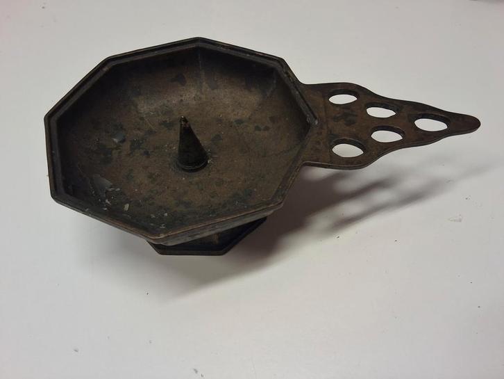 Antieke Bronzen Kandelaar - Kerk- of Tafelkandelaar, Antiek en Kunst, Antiek | Kandelaars, Ophalen of Verzenden