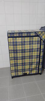 Kast camping breed 0.76, hoog 1.07 diep 0.50, Ophalen, Campingkast