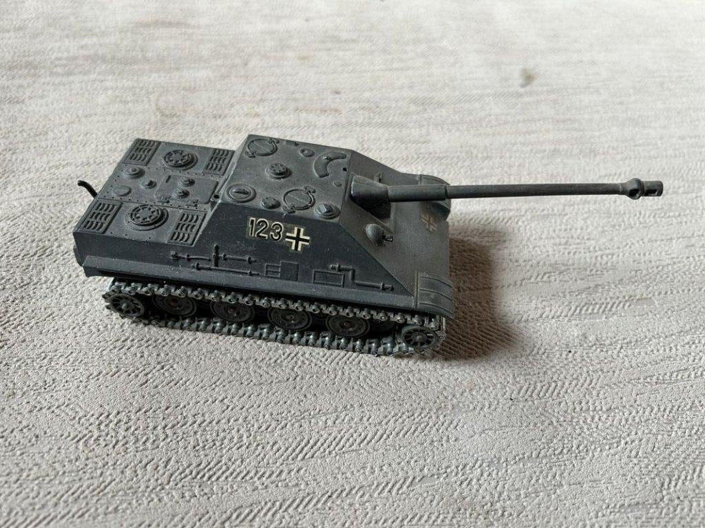 wo2 Duitse tank in metaal - solido 228 Jagdpanther legertank, Verzamelen, Ophalen of Verzenden, Landmacht, Duitsland, Miniatuur of Beeldje