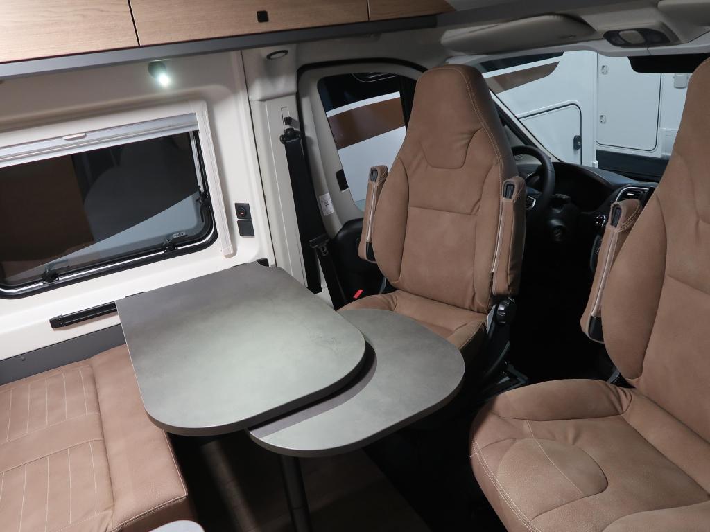 Hobby Vantana 65 NeroEdition € 7.040 voordeel, Caravans en Kamperen, Automaat, Buscamper of Camperbus, Hobby, Tot en met 2