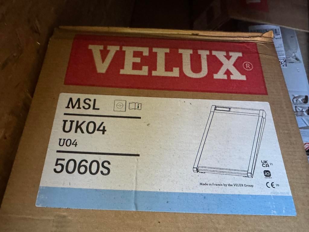 VELUX buiten zonwering SOLAR, Ophalen, Nieuw, Dakraam