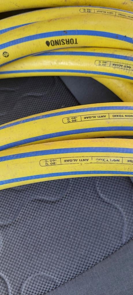 Waterpomp Koshin 2-takt met 25m slang 1 inch, Ophalen