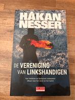 Håkan Nesser - De vereniging van Linkshandigen, Ophalen of Verzenden, Zo goed als nieuw, Håkan Nesser