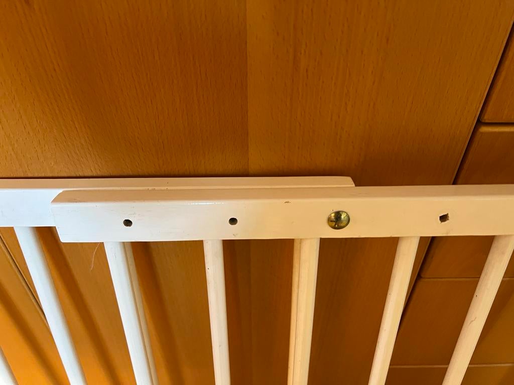 Traphekje, hout wit, Gebruikt, 100 tot 115 cm, Ophalen of Verzenden, Schroefhekje