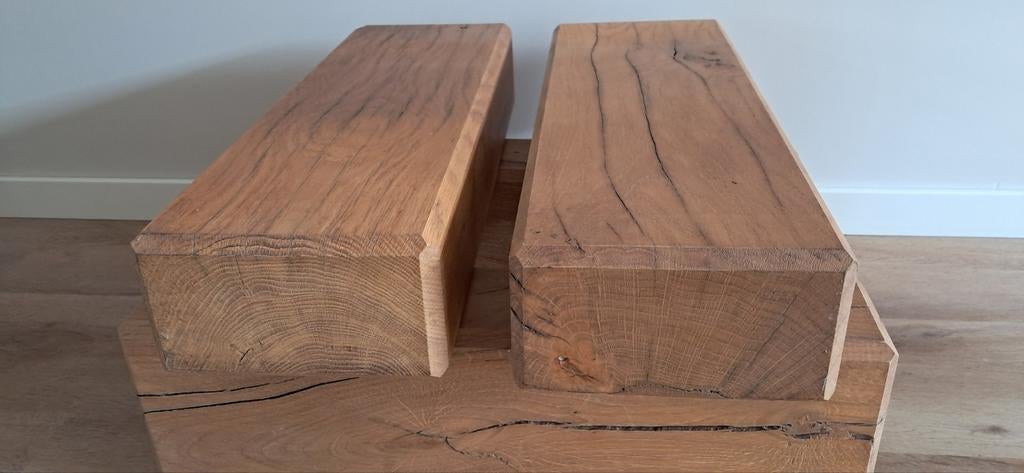 Eikenhouten bielzen - 4 stuks, te gebruiken als bijzettafel, Ophalen, Gebruikt, Hout