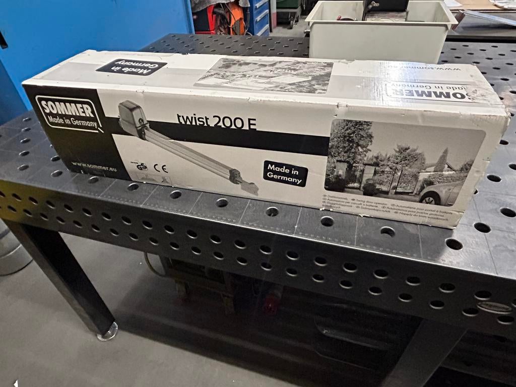 Poortopener. Poortmotor, Ophalen, Nieuw, Overige materialen, Overige typen