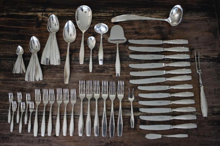 Gero 90 Zilvium 692 Gentle complete 6 persoons cassette, Antiek en Kunst, Antiek | Servies compleet, Ophalen of Verzenden