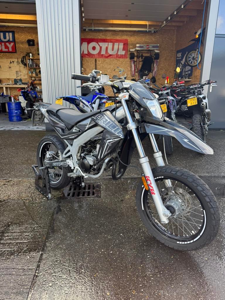 Aprilia SX 50 Uniek!, Fietsen en Brommers, Brommers | Derbi, 6 versnellingen, Maximaal 45 km/u, Ophalen of Verzenden, Zo goed als nieuw