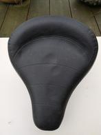Mooi grote afmeting zadel , leuk voor op een oldtimer., Ophalen, Zadel, Overige merken