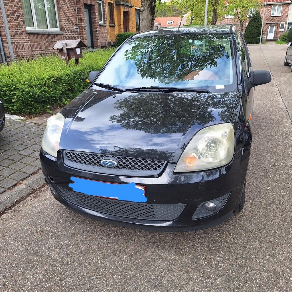 Ford fiesta 2008 onderdelen, Ophalen of Verzenden, Links, Ford, Motorkap