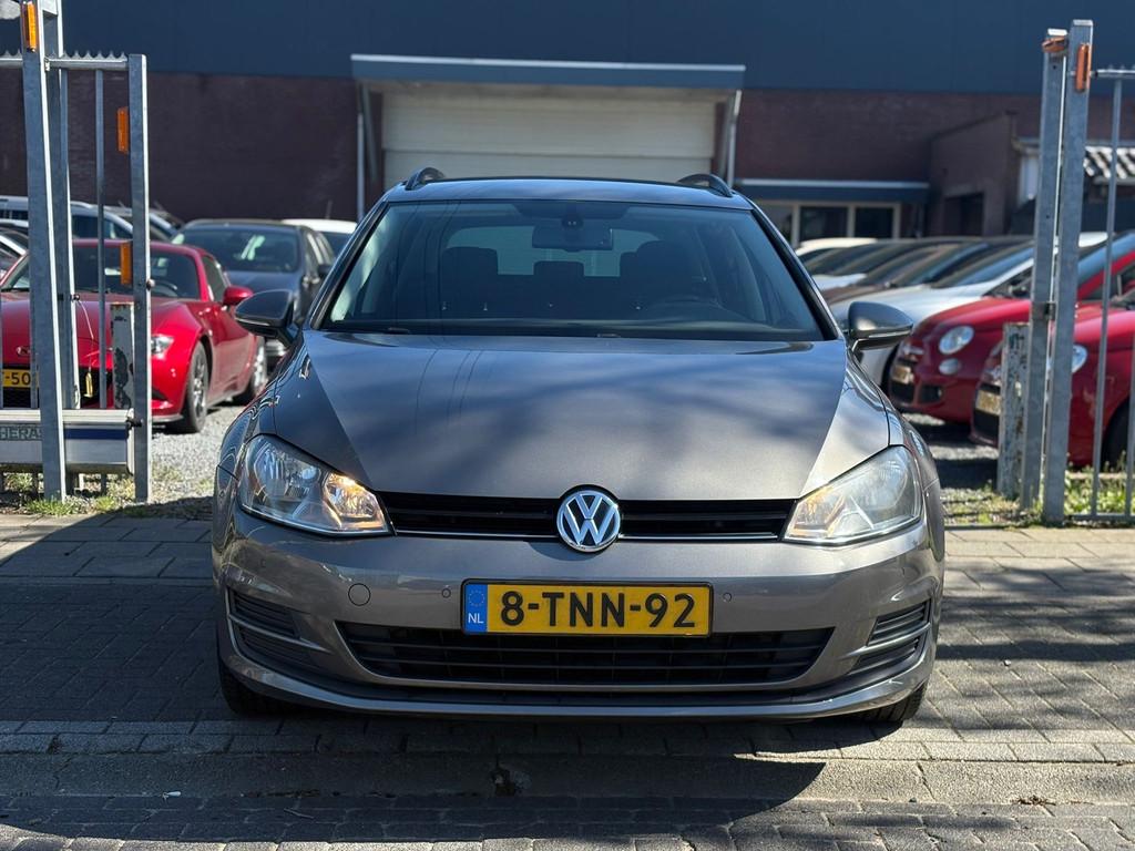 Volkswagen Golf 1.6 TDI Comfortline BlueMotion | Navigatie |, Auto's, Euro 5, Stof, Gebruikt, 4 cilinders