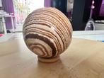Aragoniet bol gestreept (3) diameter 10 cm, 583 gram., Ophalen of Verzenden, Mineraal