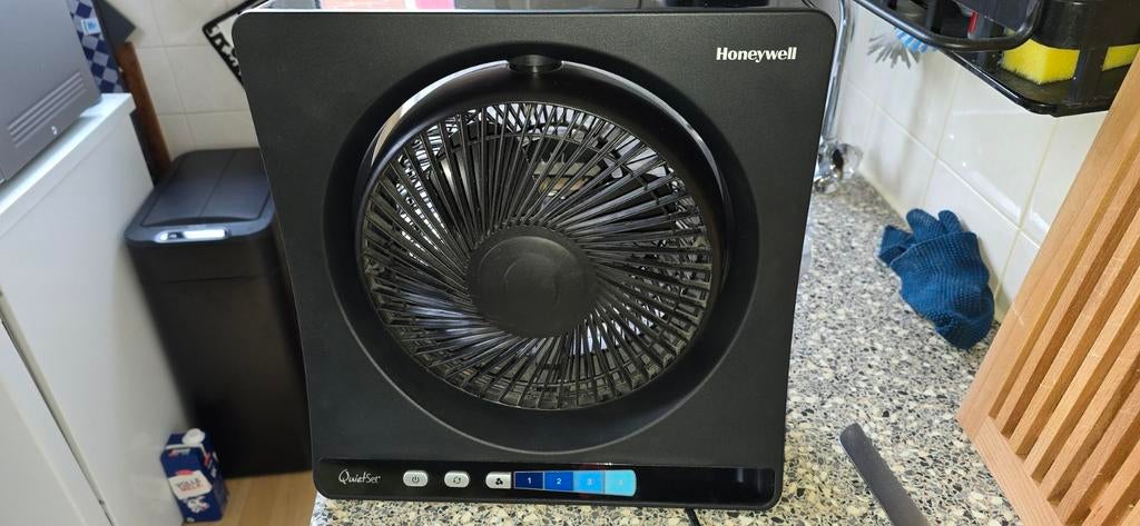 Honeywell QuietSet Tafelventilator - Zwart, Ophalen of Verzenden, Gebruikt, Tafelventilator