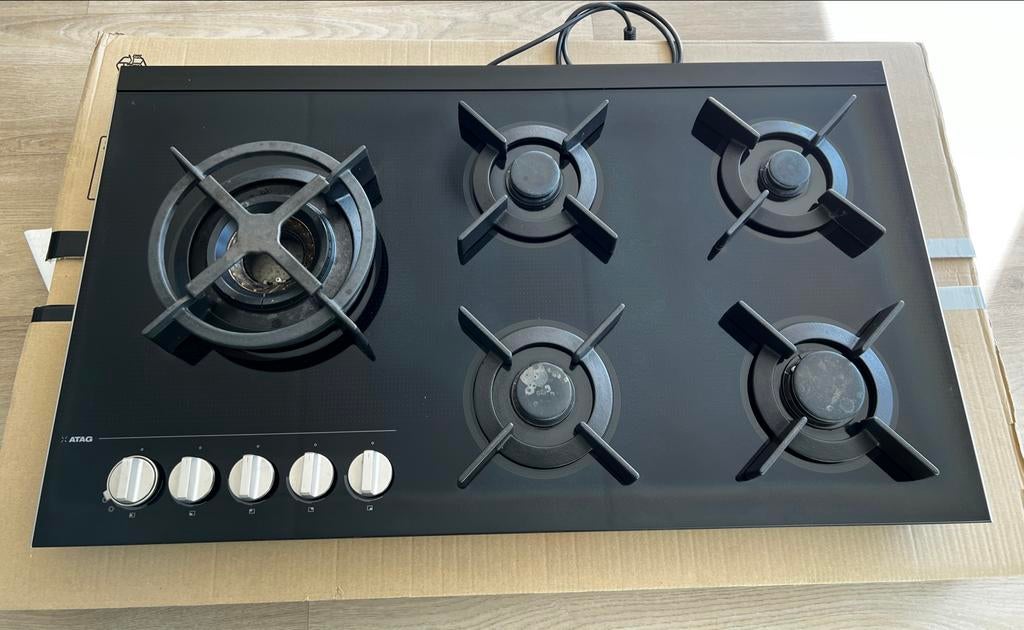 ATAG Kookplaat met Wokbrander - HG9571MBA, Witgoed en Apparatuur, Kookplaten, Ophalen, Gebruikt, Inbouw, Gas