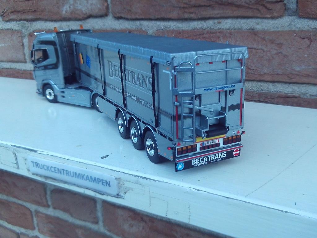 WSI  Daf  XG+  4 x 2 + Belt  Trailer  van  Becatrans., Ophalen of Verzenden, Nieuw, Bus of Vrachtwagen, Wsi