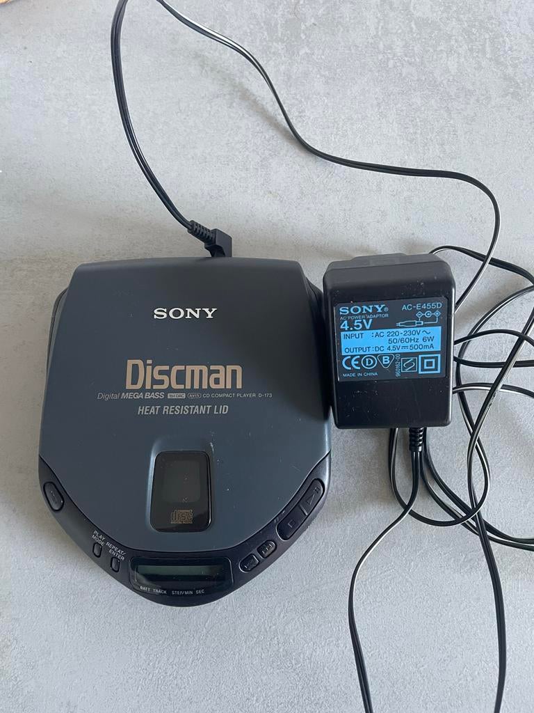 Sony Discman D-173 met adapter - Draagbare CD-speler, Ophalen, Discman