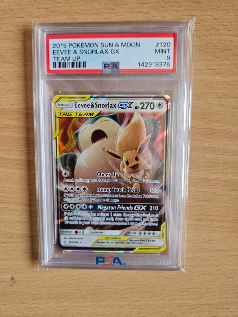 Pokémon Team Up Tag Team Eevee & Snorlax 120 PSA 9, Hobby en Vrije tijd, Verzamelkaartspellen | Pokémon, Ophalen of Verzenden