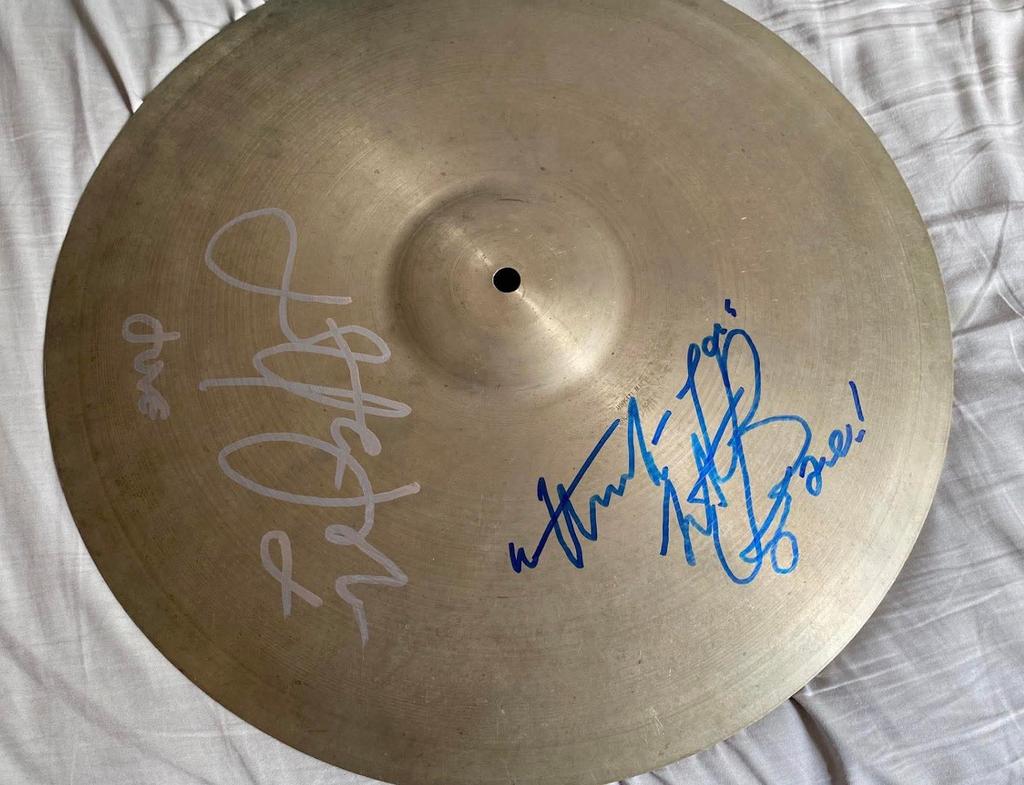 Gesigneerde Cymbal - Elton John & Charlie Watts, Ophalen of Verzenden, Zo goed als nieuw, Instrument of Toebehoren, Gesigneerd