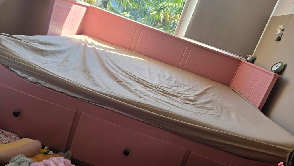 Geweldig roze ikea bed, Ophalen, Zo goed als nieuw, Eenpersoons, 90 cm