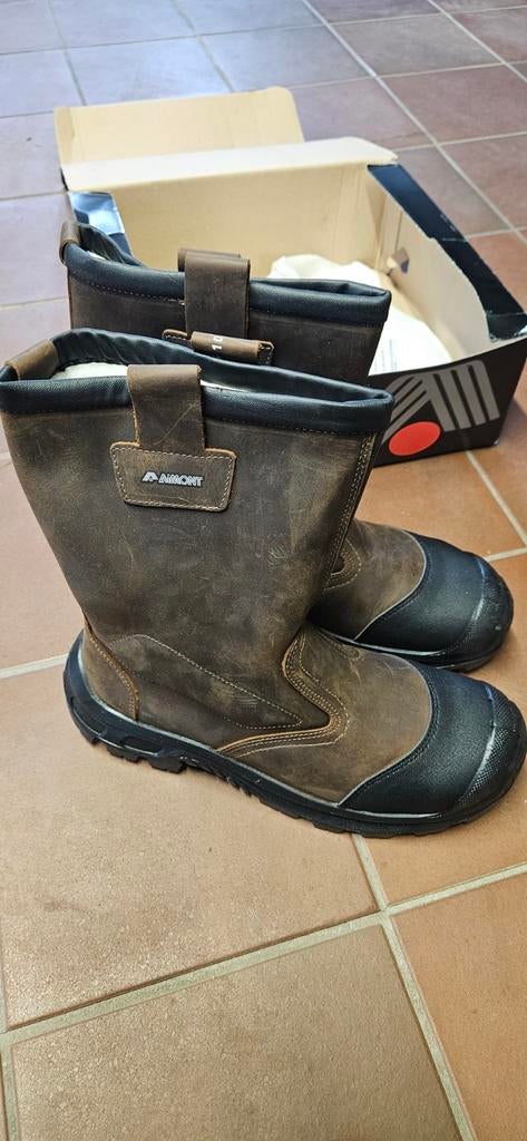 Nieuwe gevoerde veiligheid werklaarzen, Ophalen of Verzenden, Nieuw, Heren, Laarzen
