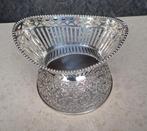 Verzilverde (90) N bonbonmandje van het merk Zilfa Pleet., Verzenden