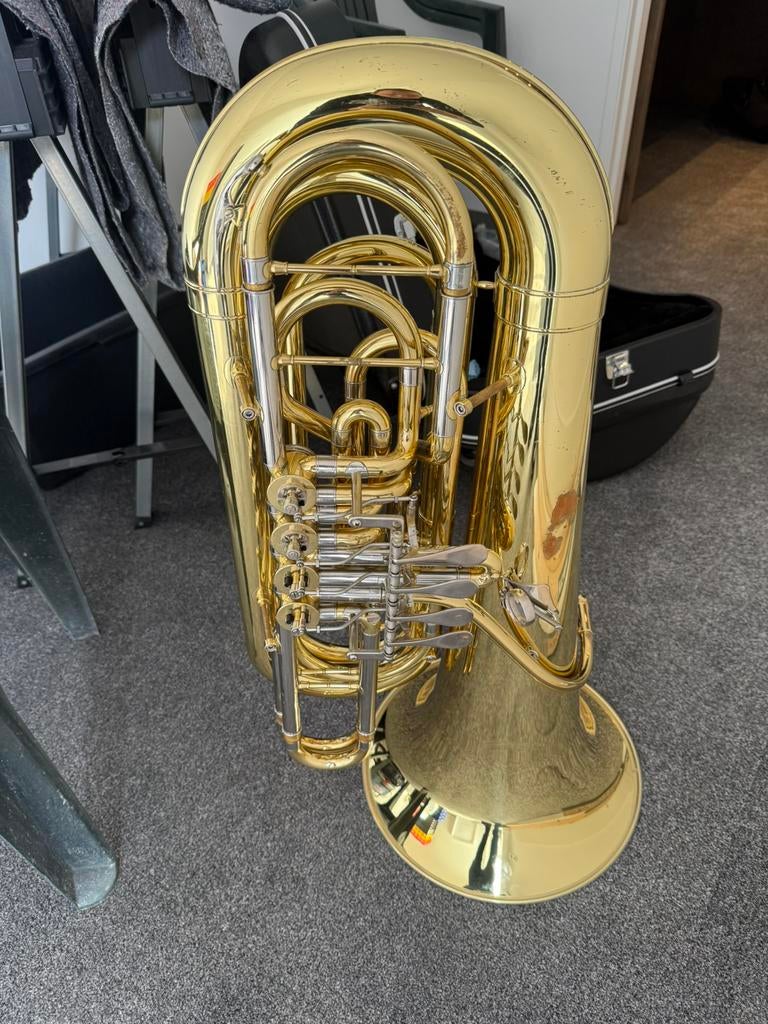 Bastuba bes Jupiter 3/4 te koop, Muziek en Instrumenten, Ophalen, Gebruikt, Bes-tuba, Met koffer of draagtas