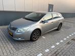 Toyota Avensis 1.8 Vvt-i Wagon 2009 Grijs, Auto's, Metallic lak, Avensis, Zwart, Handgeschakeld
