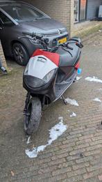 Vivacity 1 , 70 cc met marlboro kappenset. Loopt niet, Ophalen, Tweetakt, Overige modellen