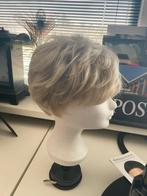 Pruik van echt haar netjes onderhouden, Sieraden, Tassen en Uiterlijk, Ophalen