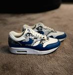 Nike Air Max 1 x Atmos editie - Nieuwstaat!, Ophalen of Verzenden, Nieuw, Overige kleuren, Sneakers of Gympen