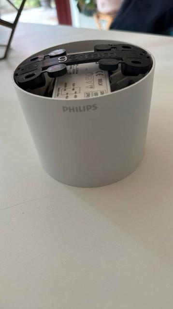 Phillips opbouw spot wit ( dimbaar) 3 stuks beschikbaar voor biedingen