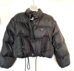Korte Prada Puffer jas nauwelijks  gedragen, Verzenden, Zo goed als nieuw, Zwart