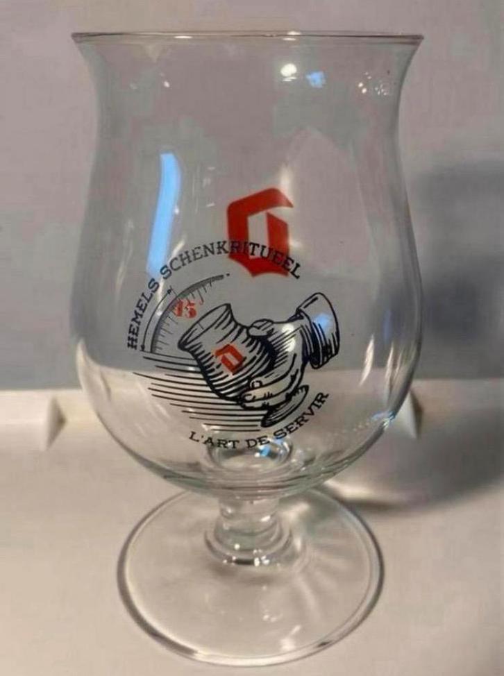Duvel bierglas op voet. Hemels schenkritueel L’ art servir, Verzamelen, Biermerken, Zo goed als nieuw, Glas of Glazen, Duvel, Ophalen of Verzenden