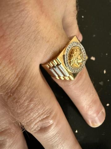 14 karaat gouden heren ring zegelring medusa kop beschikbaar voor biedingen