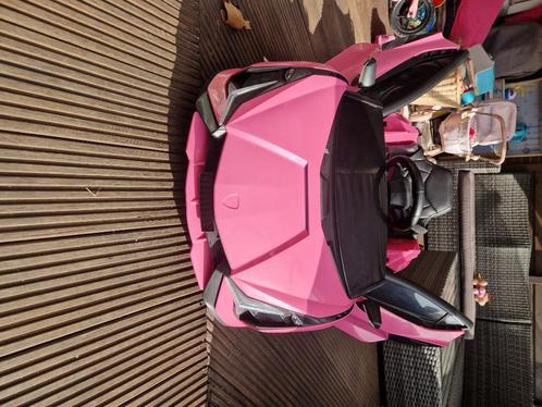 Lamborgini kinder auto. Roze., Kinderen en Baby's, Speelgoed | Buiten | Accuvoertuigen, Zo goed als nieuw, Ophalen