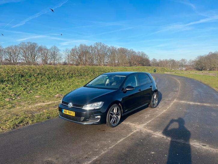 Volkswagen Golf 7 (VII) 1.4 TSI 2015 Zwart, Auto's, Volkswagen, Particulier, Golf, ABS, Airbags, Airconditioning, Alarm, Bluetooth