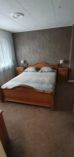 Houten Slaapkamer Set - Bed, Nachtkastjes & Commode, Ophalen, Bruin, Klassiek, Tweepersoons