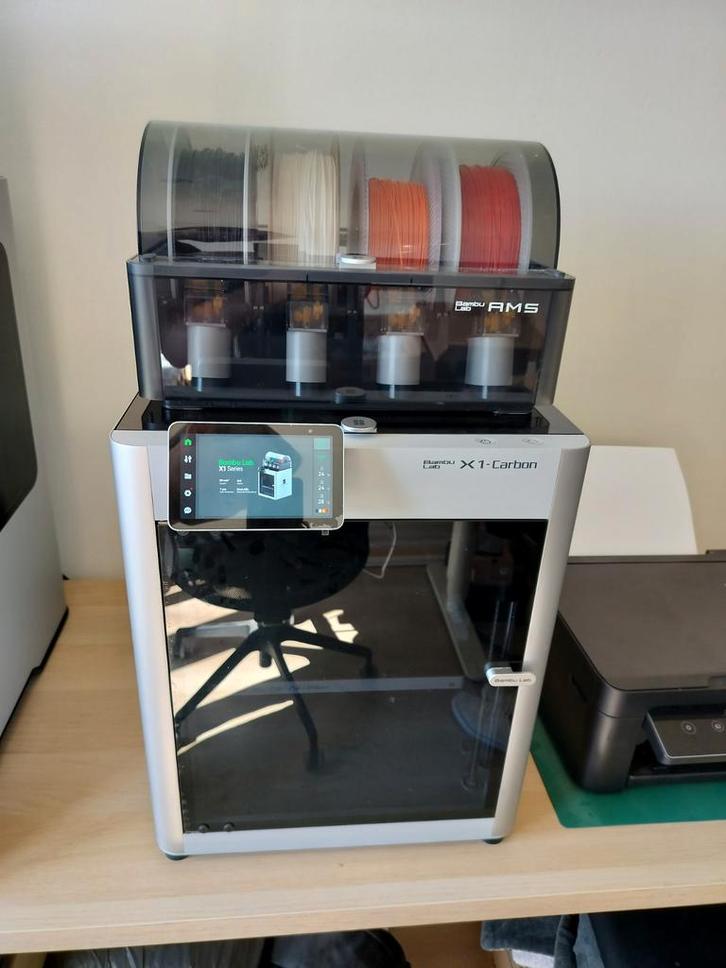 Bambulab X1 Carbon + AMS Compleet met extra’s & startklaar!, Computers en Software, 3D Printers, Zo goed als nieuw, Ingebouwde Wi-Fi