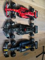 3x 1:8 F1 auto. Ferrari, mercedes & red bull, Ophalen, Zo goed als nieuw