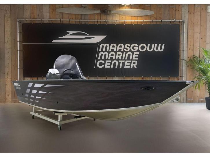 Brema Fishing Pro 450/480/500 Console, Watersport en Boten, Vis- en Consoleboten, Zo goed als nieuw, 50 tot 70 pk, 3 tot 6 meter