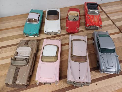 8 Vintage auto's - 1:18, Hobby en Vrije tijd, Modelauto's | 1:18, Overige merken, Ophalen of Verzenden
