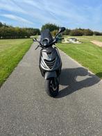Piaggo Zip 4-takt - 50cc - Argaatgrijs, Fietsen en Brommers, Scooters | Piaggio, Ophalen, Maximaal 45 km/u, Zip, Zo goed als nieuw